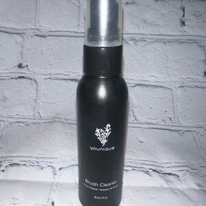 Younique Brush Cleaner